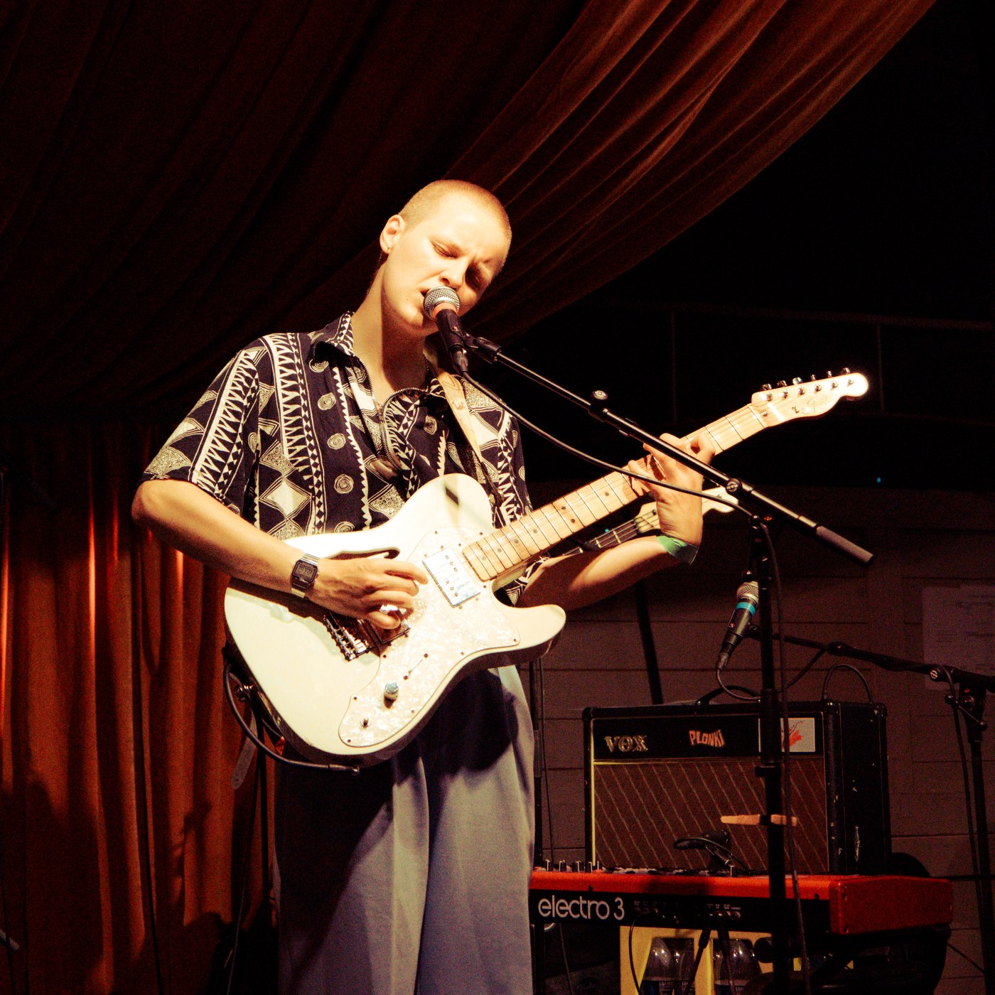 plonki live